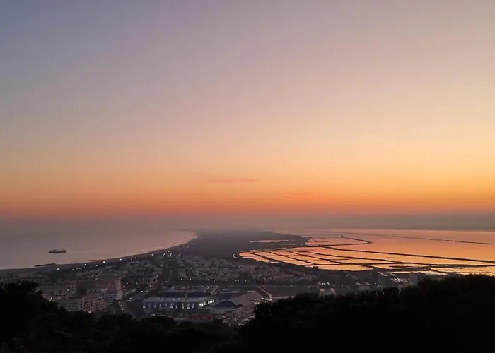 Hotel Restaurant Et Soiree Etape Bel Air 2*